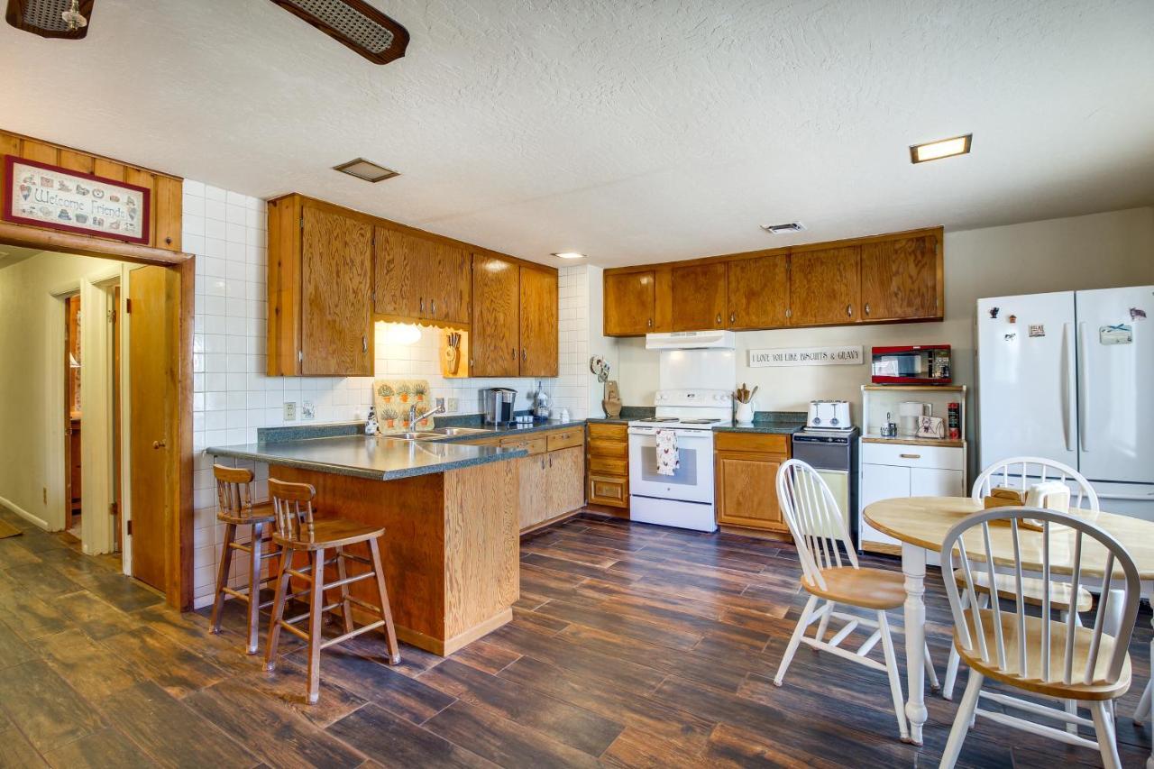 Laptop-Friendly Lakeside Cottage Stay With Gas Grill Pinetop-Lakeside Extérieur photo